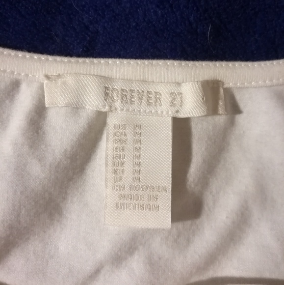 Deep V-neck Top - Picture 2 of 2